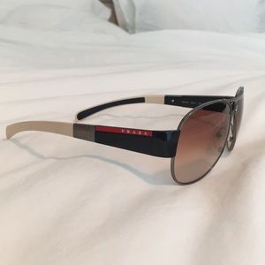 Prada sunglasses 100% authentic